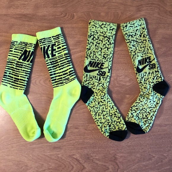 lime green nike socks